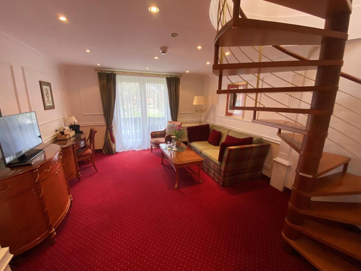 Hotel Alpenhof 4*